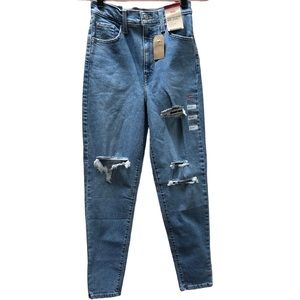 New Levis high waisted‎ mom taper ripped  jeans size 26 x 29